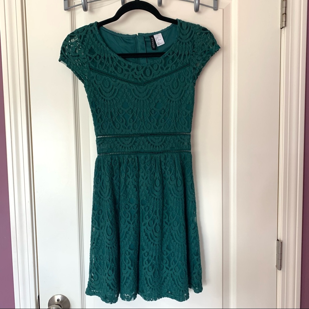 Green lace dress